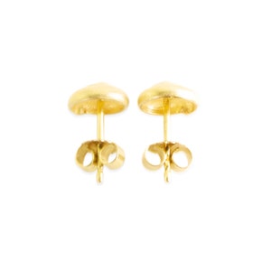 earrings: studs nautilus shell 18k gold image 5