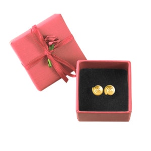earrings: studs nautilus shell 18k gold image 8
