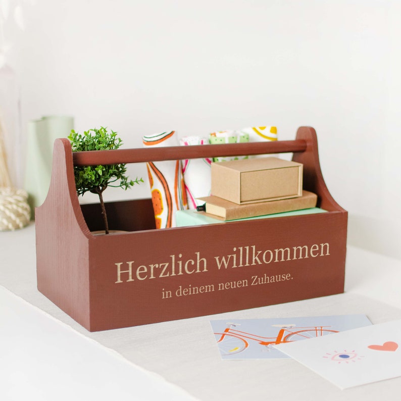 Personalisierte Werkzeugkiste aus Holz Werkzeugkasten als Geschenkkorb in verschiedenen Farben mit Wunschtext Präsentkorb Bild 3