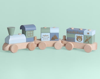 KEKSKRONE Holzzug mit Gravur - Holzeisenbahn Adventure Serie - Spielzeug zur Geburt & Taufe - Blau