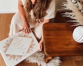 Holzkiste mit Gravur zur Hochzeit - Florale Raute - Erinnerungskiste als Hochzeitsgeschenk - 30x20x14cm, Weiß, FSC®