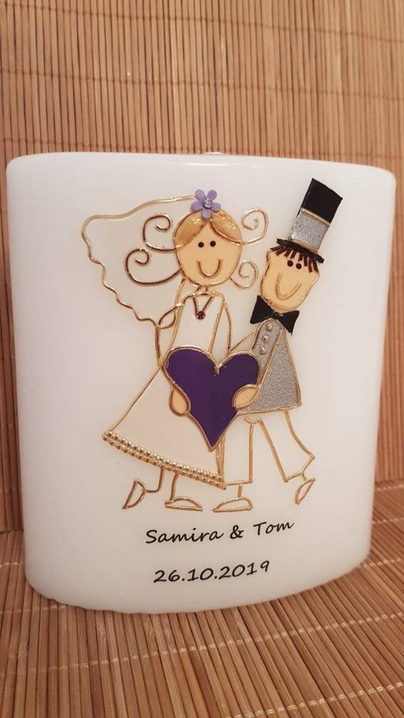 Wedding candle oval bridal couple playful in gold 150/135 mm. image 5