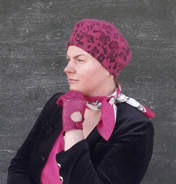 Vintage Pink Leopard Print Wool Beret, Hot Pink Ma