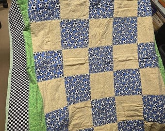 Trinity Quilters Soccer Football Handmade Quilt 36×48 Green Black Checks