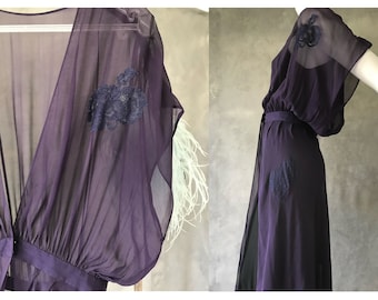 Bata de seda vintage/ peignoir de seda con apliques de encaje/ropa de salón vintage/vestido de gasa de seda vintage