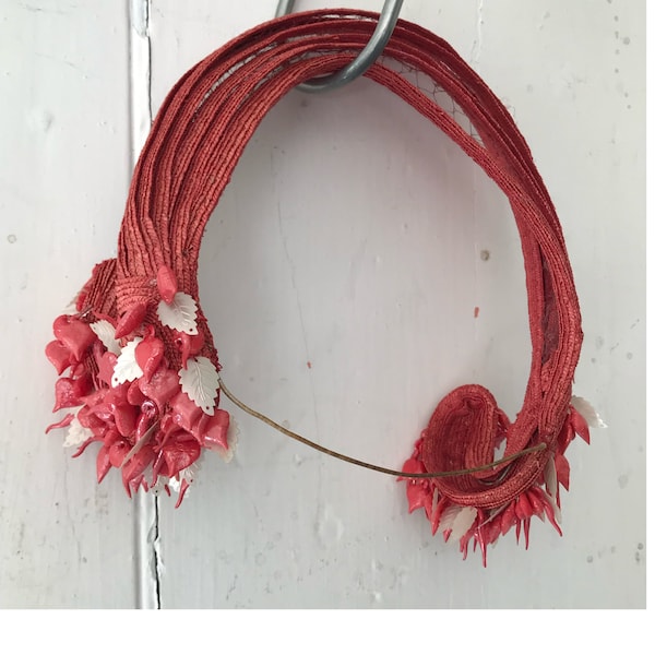 1930 headpiece