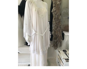 Vintage 1970s lace trimmed gown with angel sleeves/ Angel sleeve dress/  1970’s angel sleeve wedding dress/1970s bohemian wedding dress