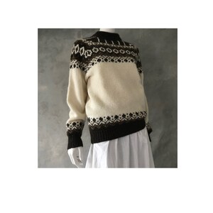 Vintage Icelandic knit wool sweater/vintage folk knit sweater/cream wool pattern knit/heritage knit jumper/1970s chunky knit image 5