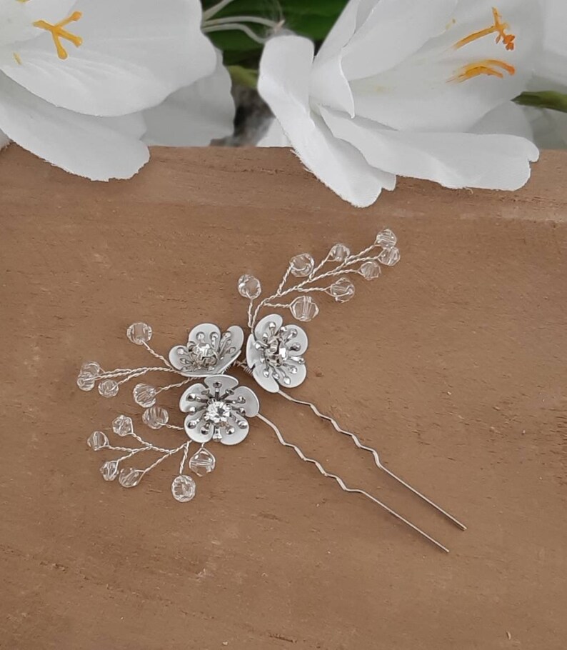 Bridal jewelry hairpin image 1