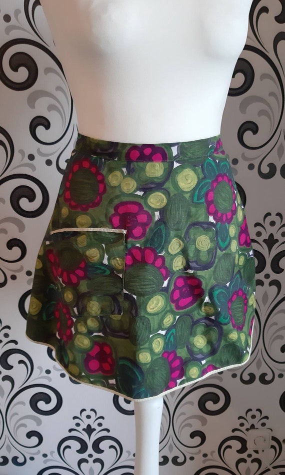 Apron half apron