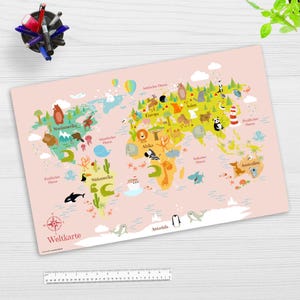 Schreibtischunterlage abwaschbar - Weltkarte in rosa mit Tieren deutsch - aus premium Vinyl - Hergestellt in Deutschland - in 60x40 cm