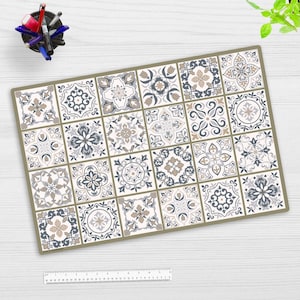 Washable desk pad – tile pattern grey-beige – premium vinyl – Made in Germany – in 60x40, 70x50, 80x40, 100 x 50 cm