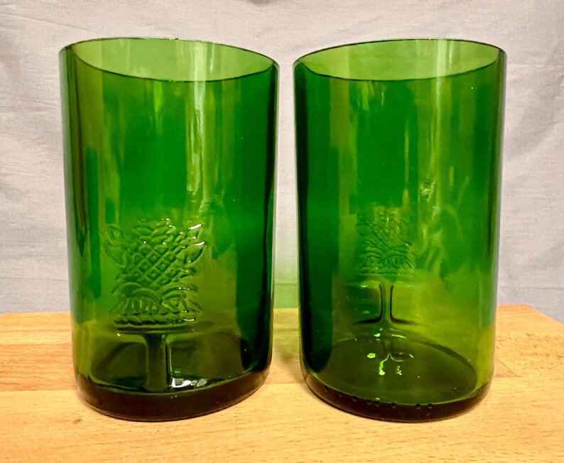 Set of 3 glasses made from Tanqueray Gin bottles - strong green with glass relief - unique pieces made from bottle bottoms image 7