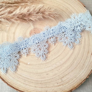 Garter lace romantic light blue