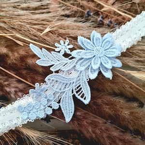 bridal garter with blue lace
