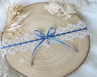 Romantic bridal garter, delicate bridal jewelry accessories, gift for the bride, something blue, wedding tradition