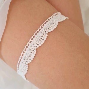 Bridal garter Emma, bridal jewelry, gift for bride image 2