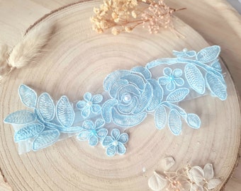 Blue lace garter