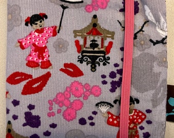 Zwei Kerle benutzen ein asiatisches Mädchen Zwei Kerle benutzen ein asiatisches Mädchen
