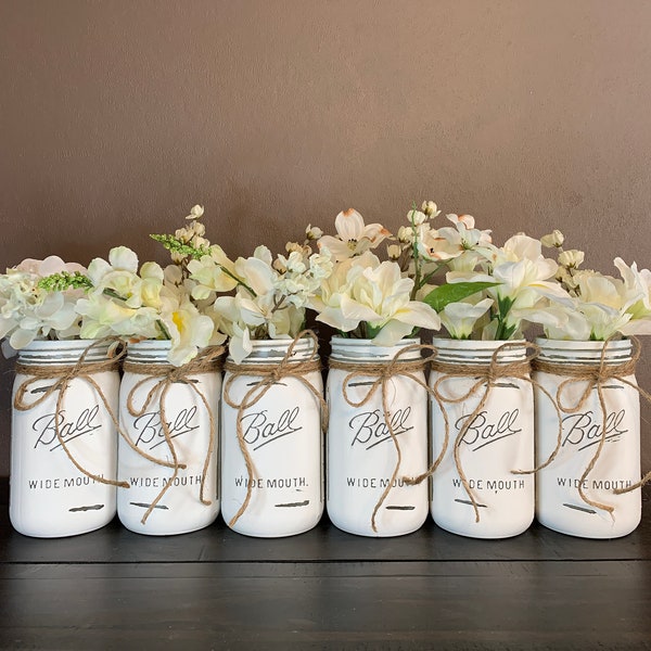 Painted and Distressed Mason Jars, White Mason Jar Set, Farmhouse Decor, Rustic Home Decor, Wedding Centerpiece, Shower Decor, Gift