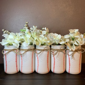 Baseball Mason Jar, Baseball Birthday Decorations, Birthday Gift for Him, Bachelor Party Decor, Baseball Kids Room, Gift for Dad, Babys Room