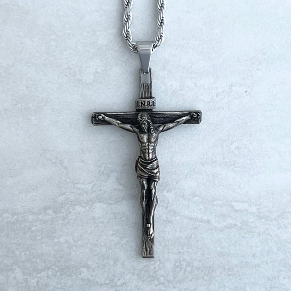 In Via Kruzifix-Halskette, katholische Kreuz-Halskette, Kruzifix-Anhänger, katholischer Schmuck, Jesus-Halskette, katholische Geschenke