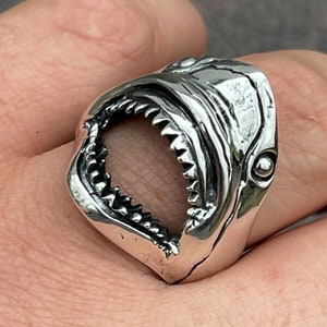 Real Solid Oxidized 925 Sterling Silver Men&#39;s Great White Shark JAWS Ring Size 7 8 9 10 11 12 13