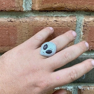Custom Made Real Solid 925 Sterling Silver Hip Hop Alien Head Emoji Men&#39;s Iced Diamond Ring Men&#39;s Women&#39;s Boys Girls