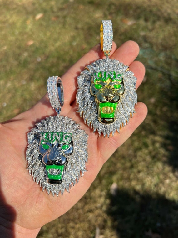 Huge hip clearance hop pendants