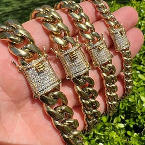 Cadena o brazalete cubano Miami de acero inoxidable chapado en oro de 14 quilates. Cierre de moissanita. ¡Supera la prueba de diamantes! 8 mm, 10 mm, 12 mm, 14 mm... Longitud de 16"-30"
