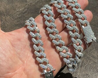 アイスモアッサナイト マイアミ キューバンリンクチェーン：ソリッド