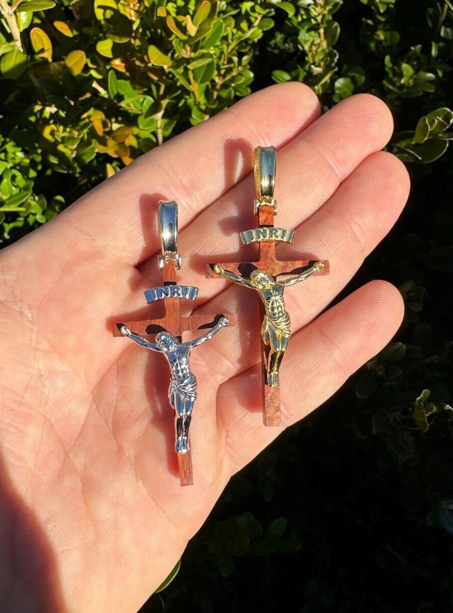 Natürliches Kirschholz und massives 925 Sterling Silber INRI Kruzifix Kreuz Jesus Anhänger, natürliches Silber oder Gold Vermeil, 2 "x 1"
