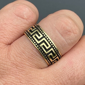 Men&#39;s Greek Key Design Gold over Real Solid 925 Sterling Silver Wedding Band Pinky Ring Sizes 8-13