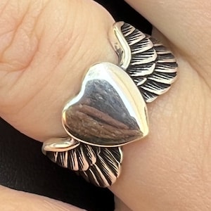 Damen Irish Claddagh Herz Federn Frienship Liebe Versprechen Ring Massiv oxidiertes 925 Sterling Silber Größe 5 bis 10