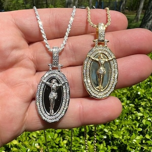 Solid 925 Sterling Silver Men&#39;s Jesus Christ MOISSANITE Medallion Pendant in 14k Gold or Rhodium Finish PASSES DIAMOND Tester! pm-132/133