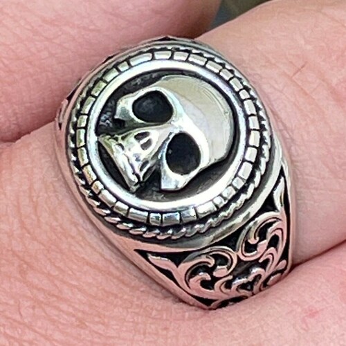 Oxidized Sterling Silver Skull Ring - Vintage Handmade Design - Etsy