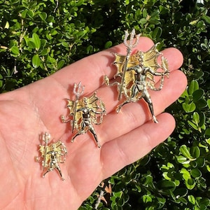 Colgante de moissanita &quot;Demonio Diablo, Satanás&quot;, bañado en oro vermeil de 14 k sobre plata de ley 925. 3 tamaños. ¡Supera la prueba de diamantes! (*La talla pequeña no tiene piedras*)
