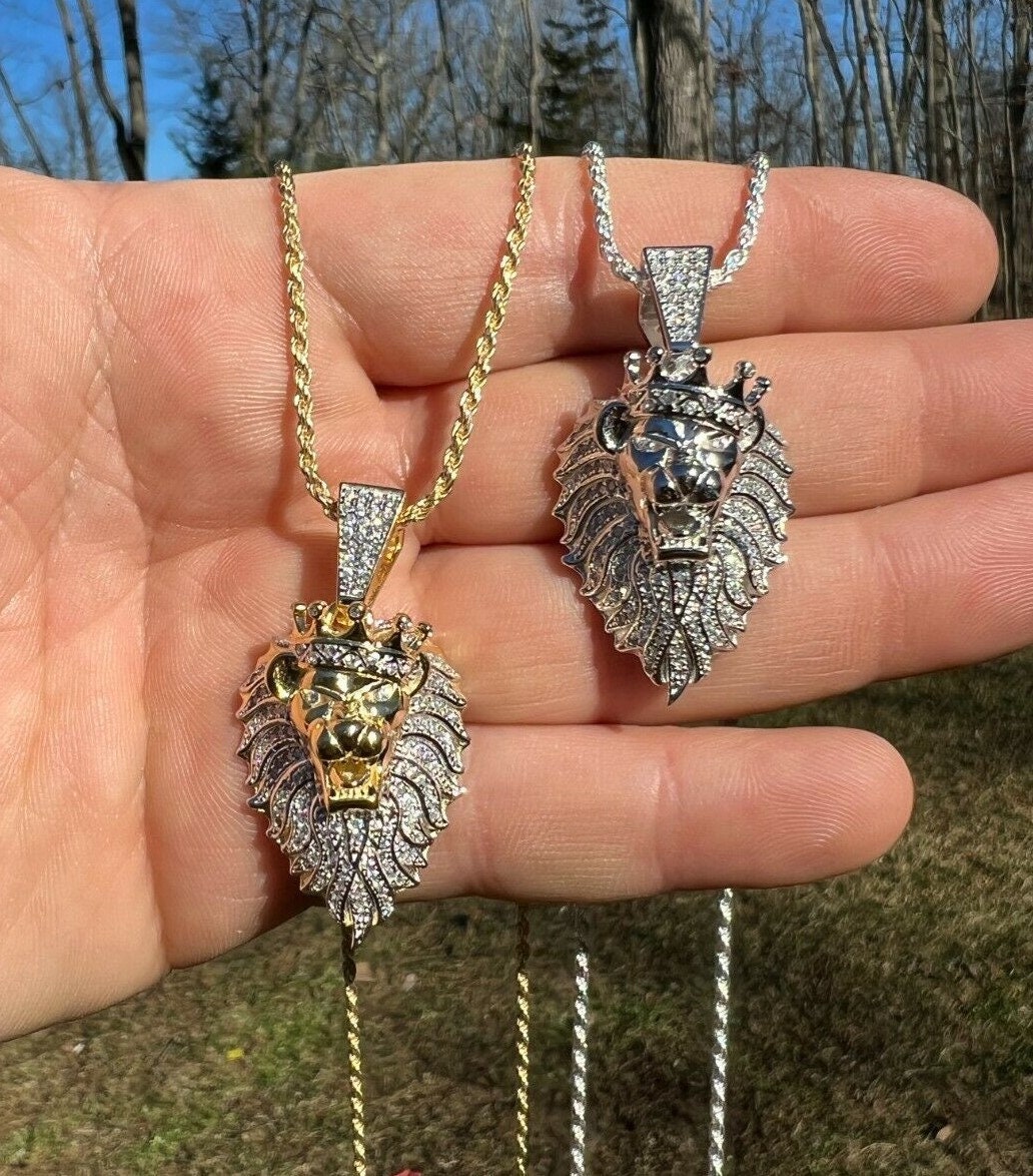 Mens diamond lion pendant deals