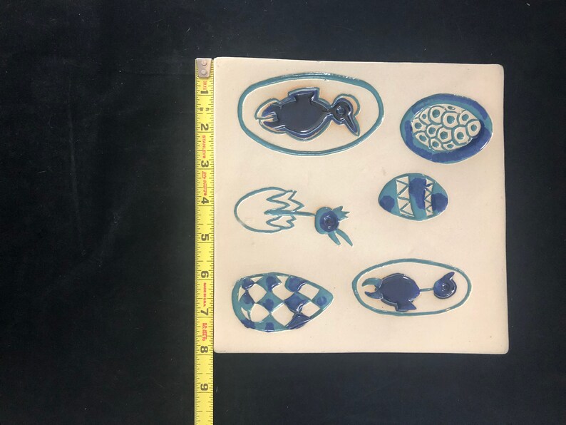 Bennington Pottery Cooperative Ceramic Art Tile Vermont Easter Eggs Design 1535