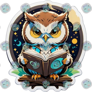Könnte beinhalten: Ein Aufkleber mit einer Cartoon-Eule, die ein Buch liest. Die Eule hat braune und weiße Federn, große gelbe Augen und sitzt auf einem Stapel Bücher. Der Hintergrund ist ein dunkelblauer Nachthimmel mit Sternen und einem Halbmond.