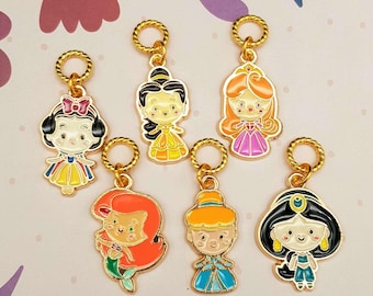 6 segnapunti delle Principesse Disney | Gioielli a maglia o all'uncinetto assemblati a mano | Regalo per appassionate di maglia e uncinetto