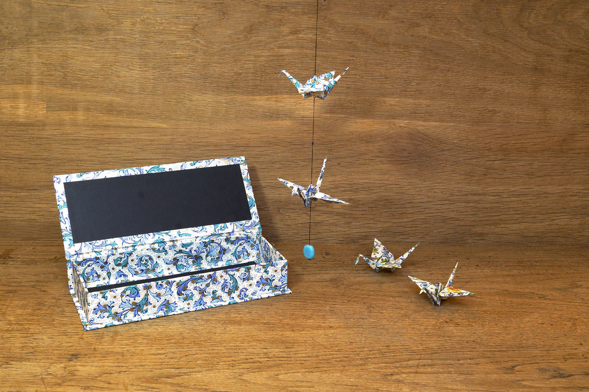 Idée Cadeau Grue Dans La Boîte, Boîte d'origami, Bleue