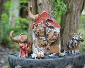 Arche , Keramik Figur , Stabfigur, Gartenkeramik