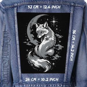 May include: A blue denim jacket featuring a large rectangular back patch with a black and white illustration of a fox sitting before a crescent moon and stars. The patch measures 32 cm by 36 cm, with a bottom width of 26 cm, or 12.6 by 14.2 by 10.2 inches.