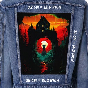 Monstre dans la maison,Écusson dans le dos,Écusson dans le dos,toile noire,Écusson sur veste,Bête domestique,Démon,Horreur,forêt