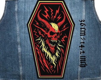 悪魔の棺のバックパッチ：パンクゴシックキャンバス縫い付けパッチ（36 x 22 cm）