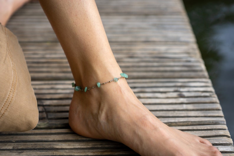 Delicate Macramé Anklet Aventurin summery jewelry image 3