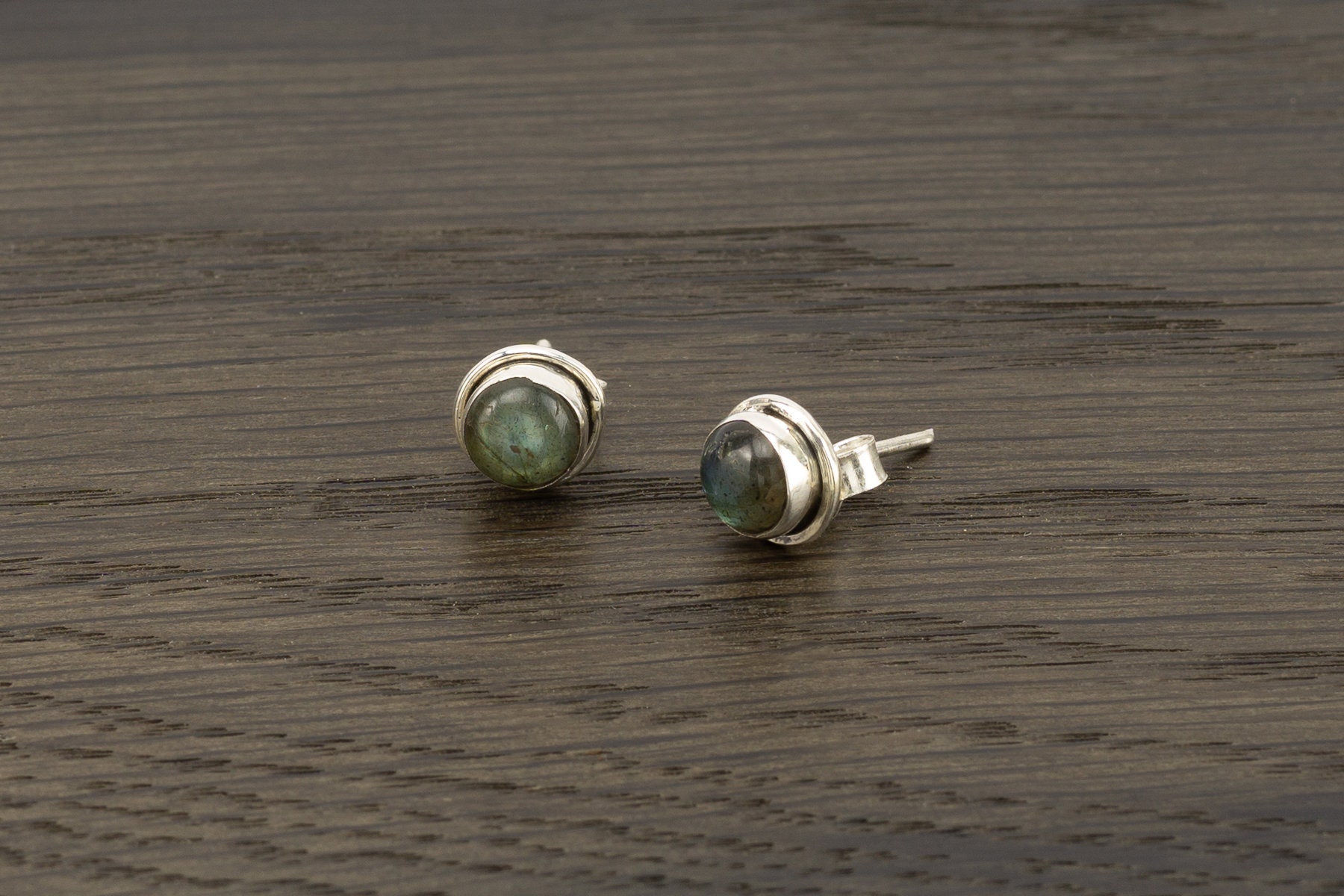 Pequeño Plateado Plata Pendientes De Aro /& LABRADORITA-Boho Damas Regalo De Navidad