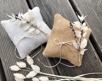 Vintage jute ring pillow with dried flower pin // lavender // boho wedding