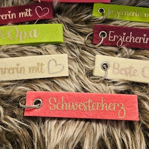 SchlüsselAnhänger aus Filz Oma Opa Lehrerin Erzieherin > Einseitiger Druck <- Mitbringsel, Geschenkidee weihnachten Nikolaus